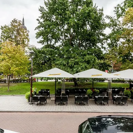 Cathedral Square